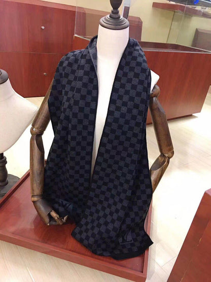 Classic Checkerboard Wool Warm Scarf