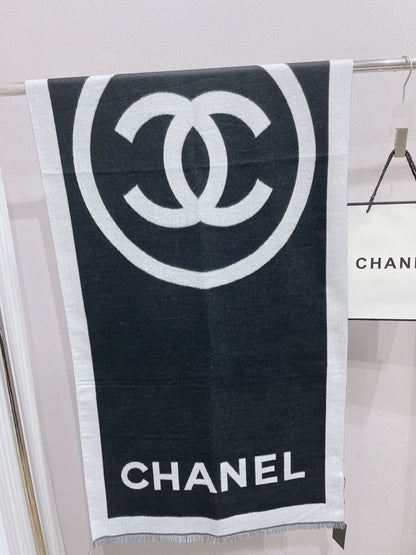 Classic Big Logo Scarf Shawl