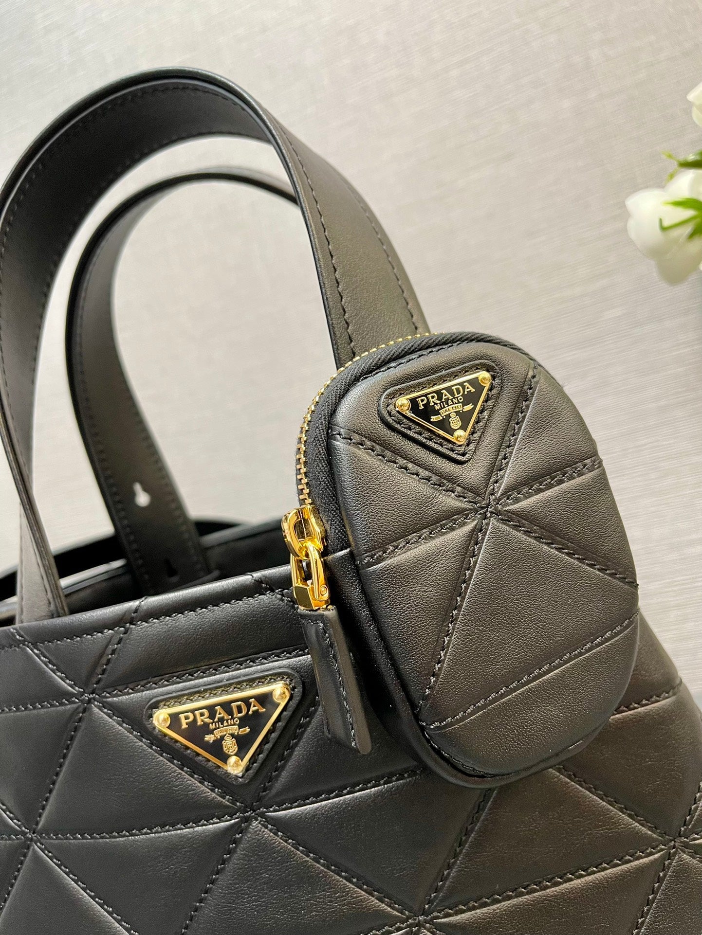 Exquisite leather bags-351