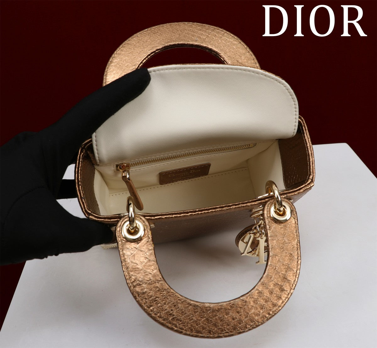 Exquisite leather bags-100