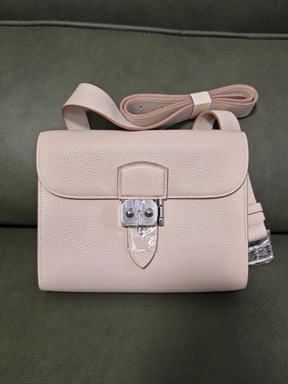 Exquisite leather bags-291