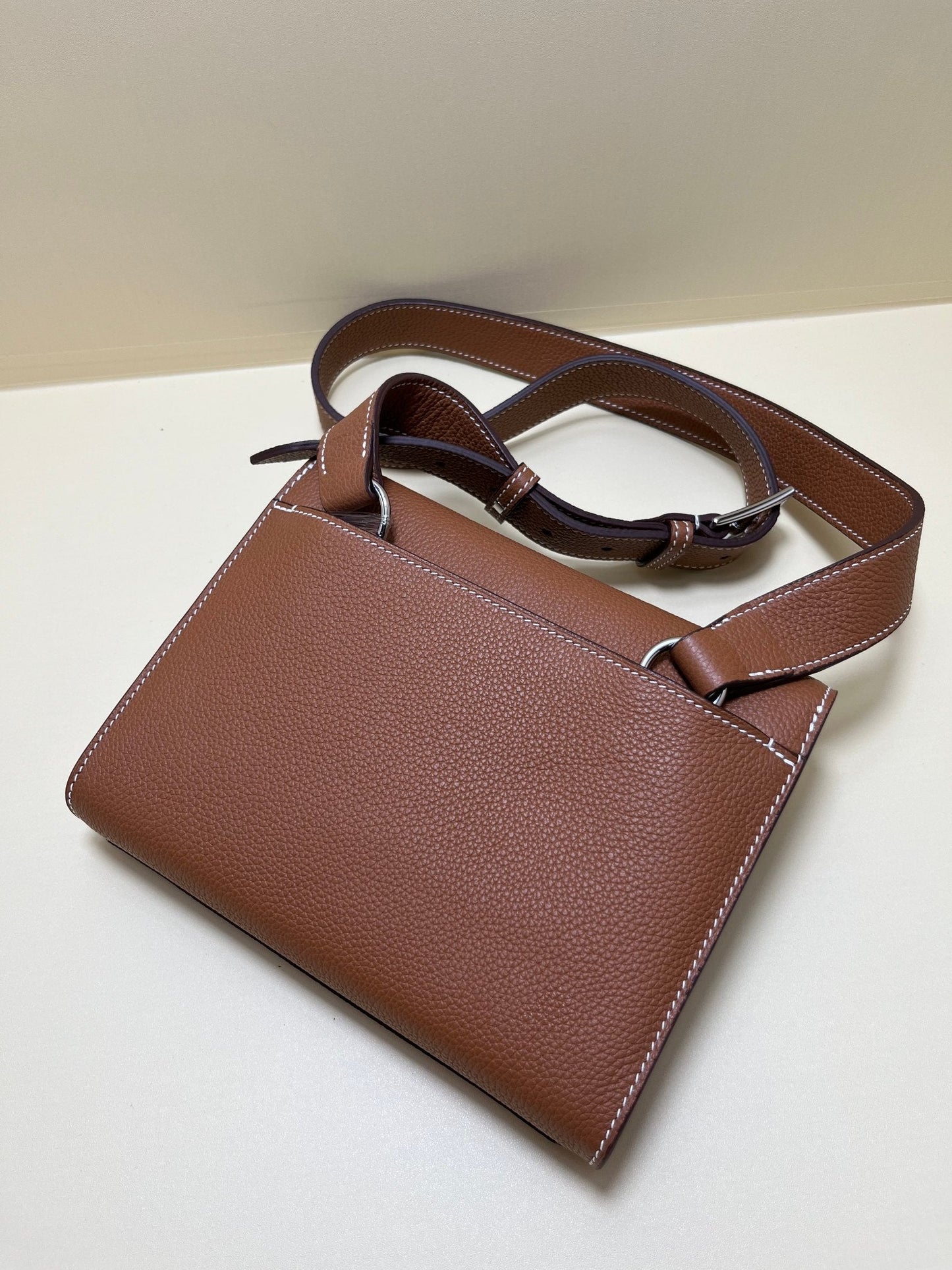 Exquisite leather bags-290