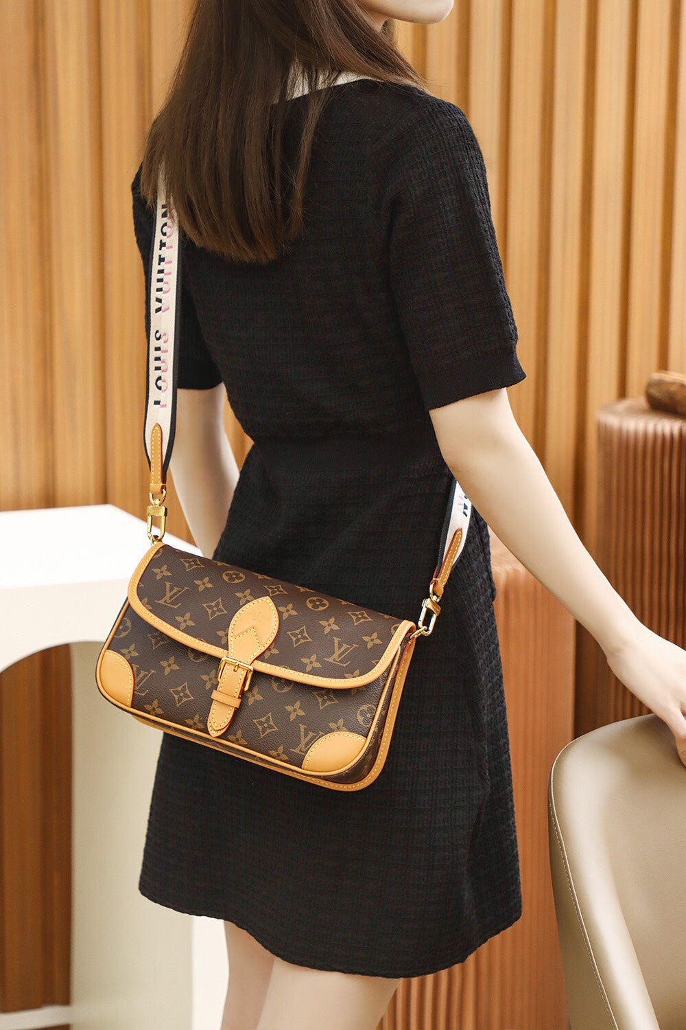 Exquisite leather bags-288