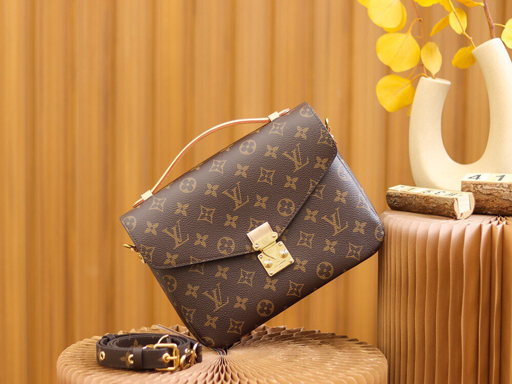 Exquisite leather bags-285